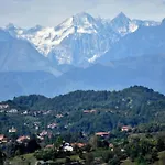 In Asti With A Lovely Hill View From The Garden