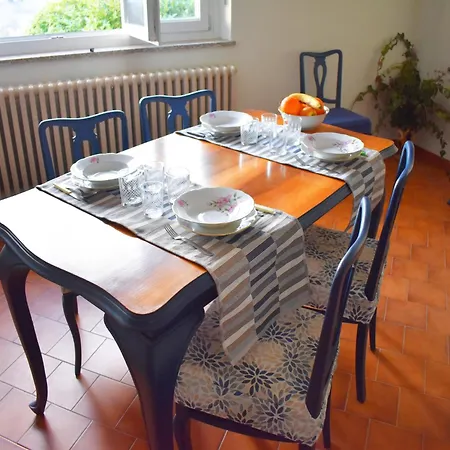 In Asti With A Lovely Hill View From The Garden Moncucco Torinese