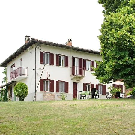 Dom wakacyjny In Asti With A Lovely Hill View From The Garden Moncucco Torinese